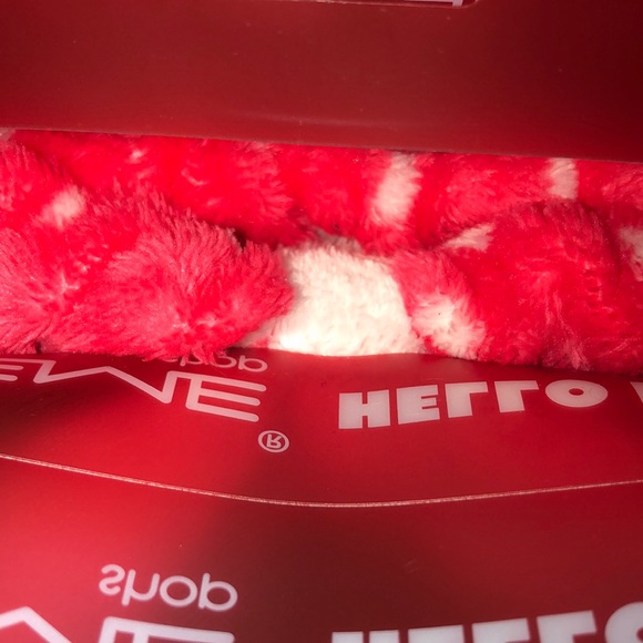 New Hello Kitty Plush Spa Headband - Picture 3 of 9